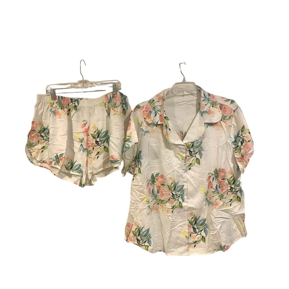 NWOT White Floral Bridal Bridesmaid Coquette Cottage PJ Pajama Set with Shorts‎